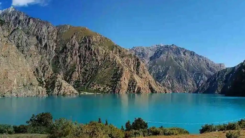 Phoksundo Lake