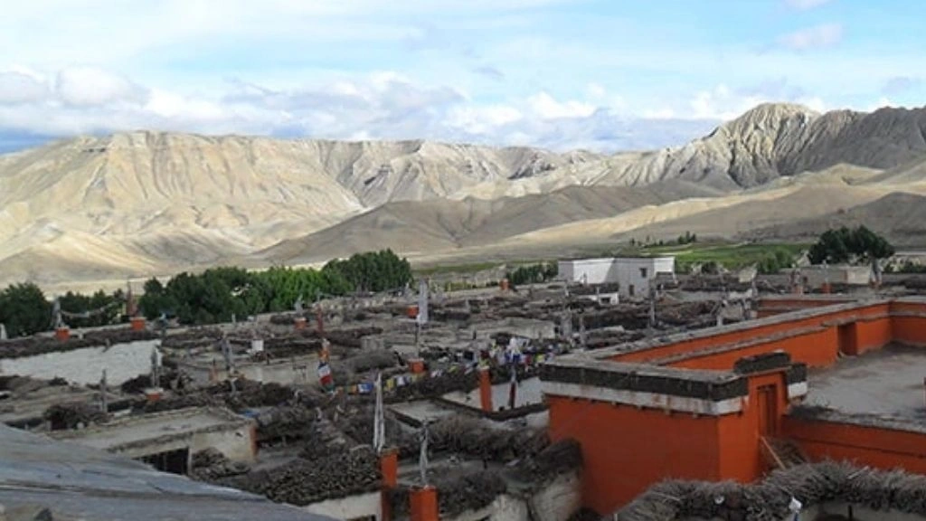 upper mustang trek